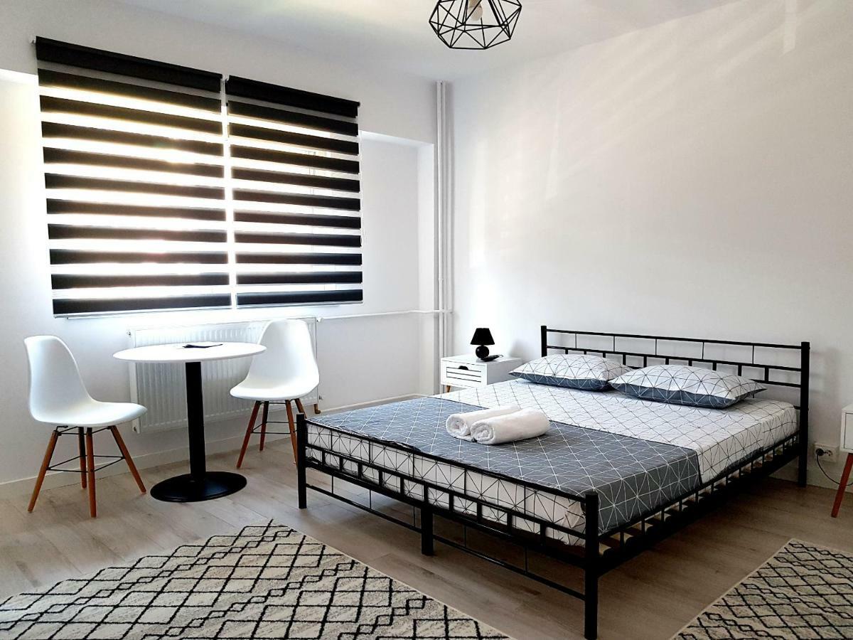 Alesia Apartment Орадеа Екстериор снимка